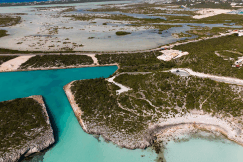 hawksbill-marina-and-ocean-lots-turtle-tail-turks-and-caicos-ushombi-3
