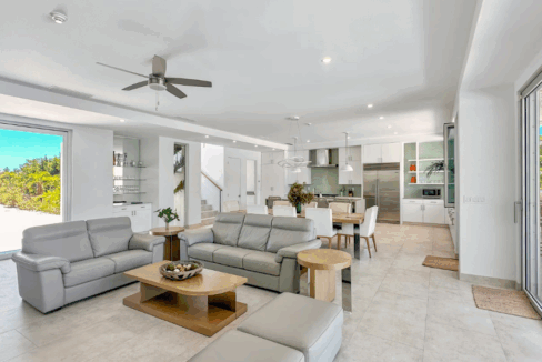 pure-water-villa-in-turks-and-caicos-leeward-turks-and-caicos-ushombi-3