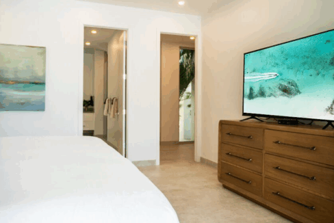 pure-water-villa-in-turks-and-caicos-leeward-turks-and-caicos-ushombi-7