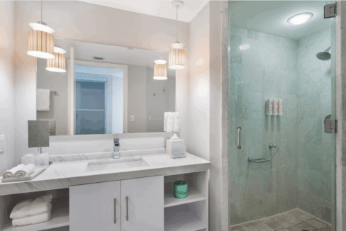 marenas-resort-2br-renovated-oceanview-condo-sunny-isles-florida-ushombi-8