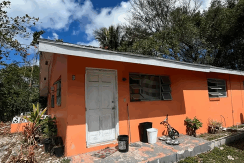 davis-street-charming-single-family-home-nassau-bahamas-ushombi-1