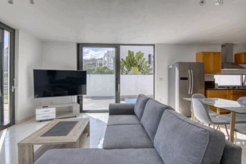 oceans-indigo-18-beautiful-2br-condo-sint-maarten-ushombi-3