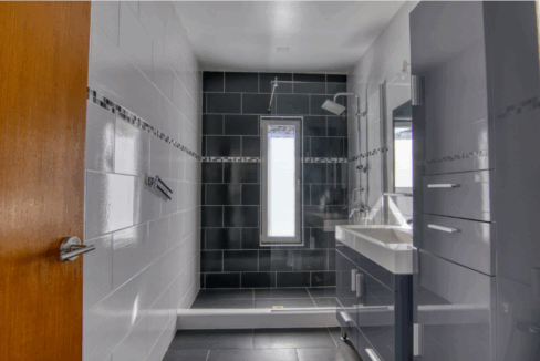 oceans-indigo-18-beautiful-2br-condo-sint-maarten-ushombi-7