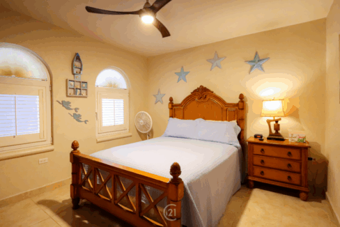 rainbow-beach-club-beachfront-2br-condo-sint-maarten-ushombi-6