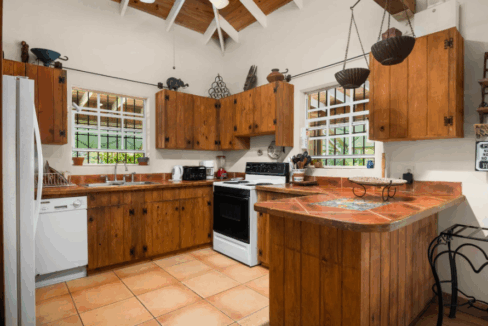 columbus-cottage-2br-caribbean-retreat-providenciales-turks-and-caicos-ushombi-6