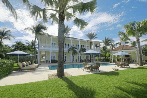 ocean-club-estates-5br-glamorous-home-nassau-bahamas-ushombi-2