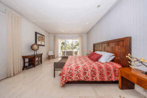 playa-paraiso-3br-beachfront-condo-playa-del-carmen-mexico-ushombi-7