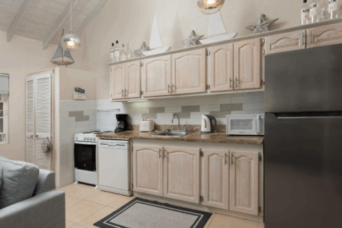 reeds-view-westlook-apartment-2br-barbados-ushombi-5