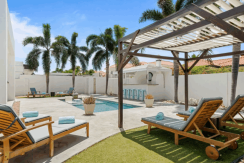 ruby-17-in-aruba-noord-aruba-ushombi-1