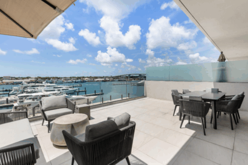 sterling-commons-2br-condo-paradise-island-bahamas-ushombi-1