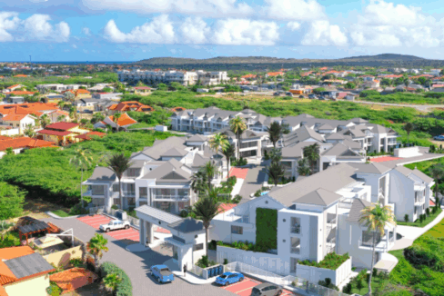 the-moon-in-opal-noord-aruba-ushombi-2