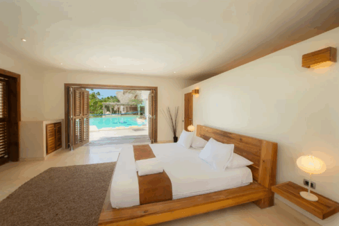 villa-del-mar-13-bed-retreat-las-terrenas-dominican-republic-ushombi-4