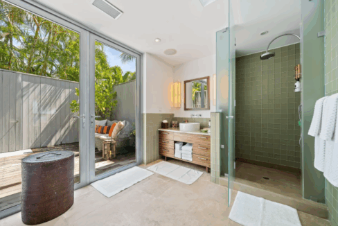 villa-sul-mare-in-ocean-club-estates-nassau-bahamas-ushombi-7