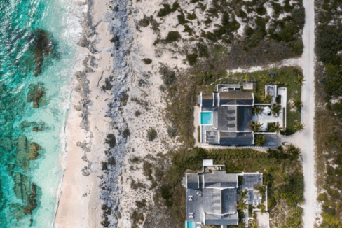443-columbus-beach-cottage-in-tci-ambergris-cay-turks-and-caicos-ushombi-2