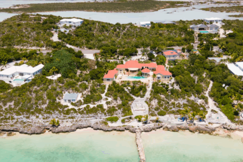 loceane-villa-5br-in-turtle-tail-turks-and-caicos-ushombi-2
