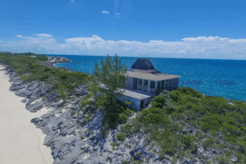 rose-island-lot-x-fixer-upper-home-rose-island-bahamas-ushombi-2