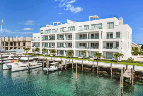 305-one-marina-waterfront-residence-at-palm-cay-nassau-bahamas-ushombi-2