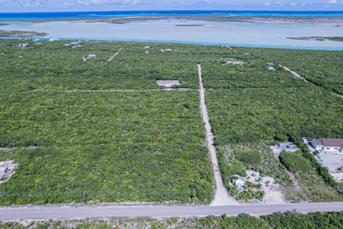 bottle-creek-0-85-acre-opportunity-north-caicos-turks-and-caicos-ushombi-4