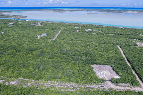 bottle-creek-0-85-acre-opportunity-north-caicos-turks-and-caicos-ushombi-5