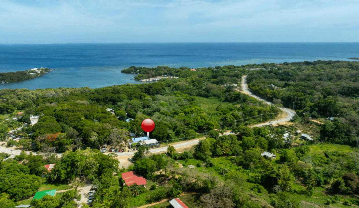 gibson-bight-5br-home-near-beach-roatan-honduras-ushombi-1