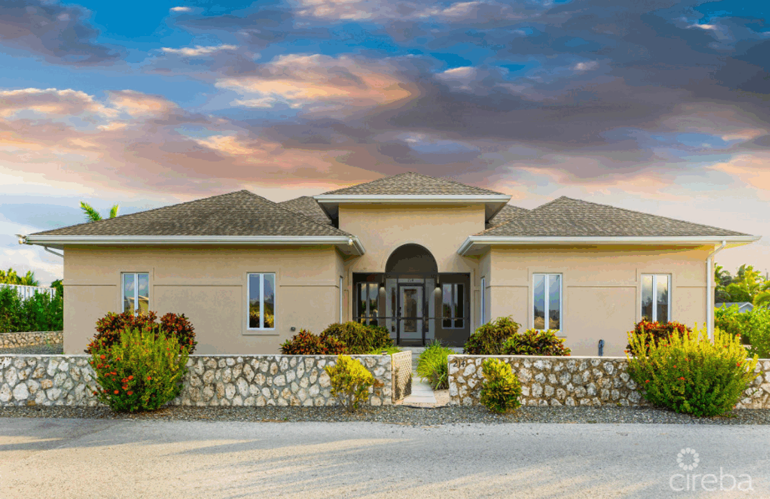 north-sound-estates-3br-canal-front-home-north-sound-estates-cayman-islands-ushombi-1