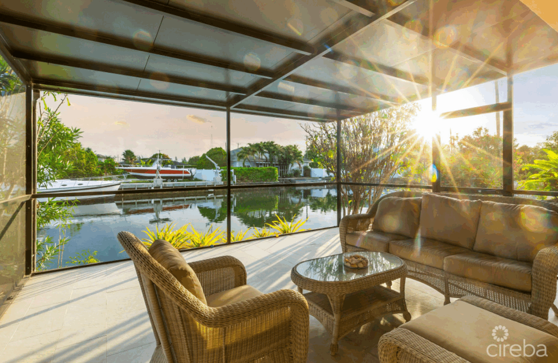 north-sound-estates-3br-canal-front-home-north-sound-estates-cayman-islands-ushombi-8
