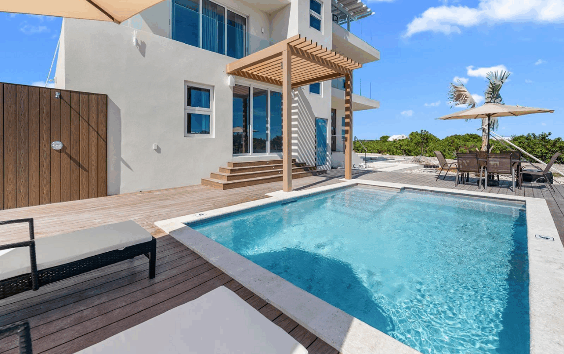 snug-harbor-luz-maria-villa-2-snug-harbor-turks-and-caicos-ushombi-1