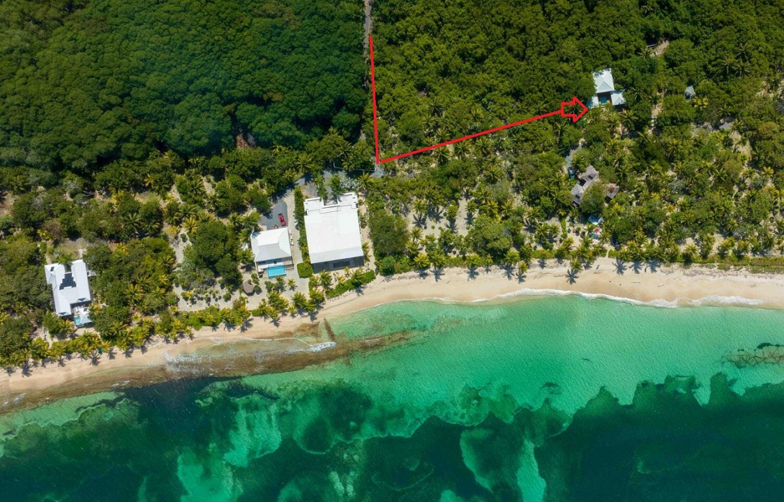 caufield-beach-cottage-on-roatan-island-honduras-ushombi-1