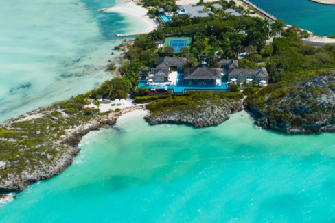 turtle-tail-estate-8br-private-peninsula-turtle-tail-turks-and-caicos-ushombi-1
