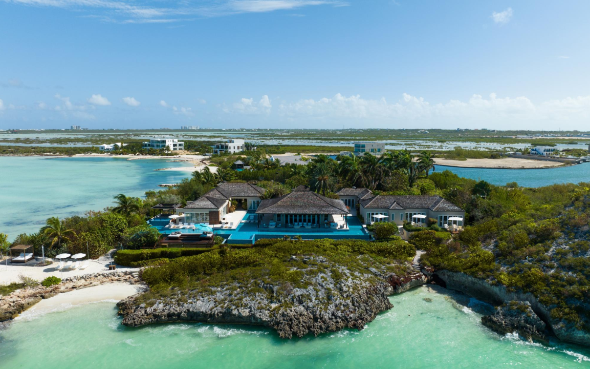 turtle-tail-estate-8br-private-peninsula-turtle-tail-turks-and-caicos-ushombi-2