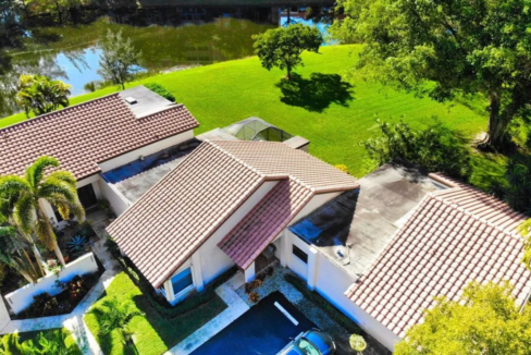 deer-creek-modern-2br-home-deerfield-beach-florida-ushombi-1