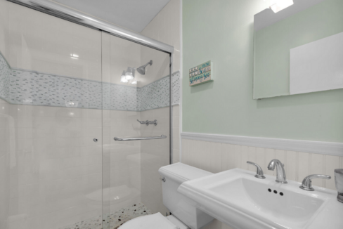 marathon-florida-waterfront-2br-condo-marathon-florida-ushombi-7