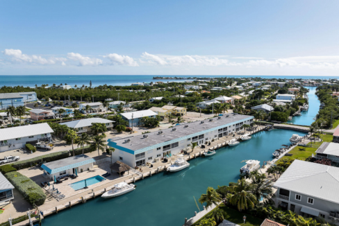 marathon-florida-waterfront-2br-condo-marathon-florida-ushombi-9