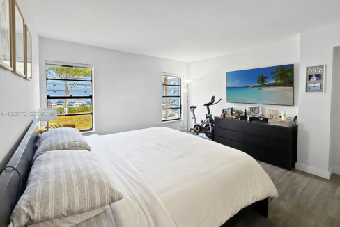 west-kendall-remodeled-3br-condo-miami-florida-ushombi-6