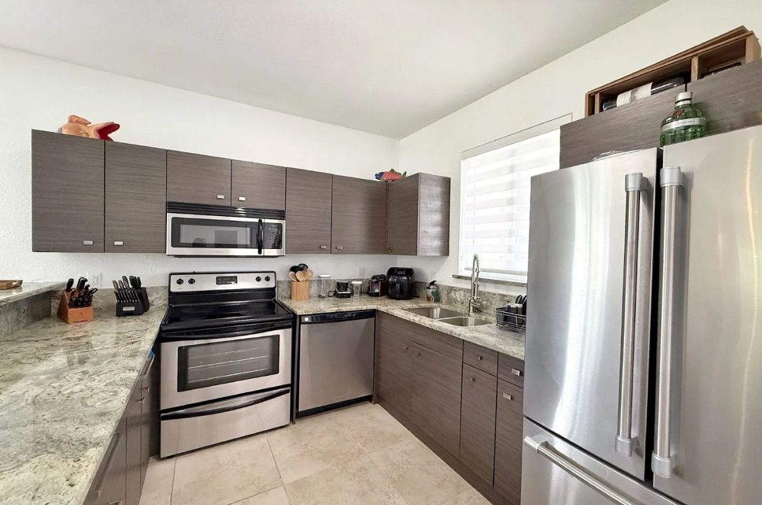 bimini-bay-ground-floor-2br-residence-bahamas-ushombi-6