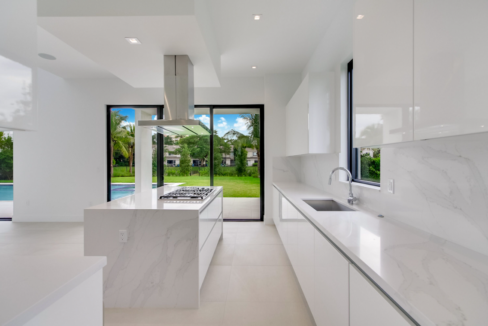 botaniko-weston-5br-new-home-weston-florida-ushombi-9