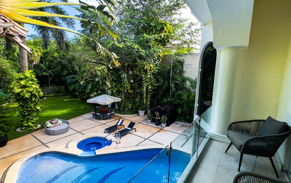 casa-giardino-playacar-luxury-4br-villa-playacar-mexico-ushombi-2