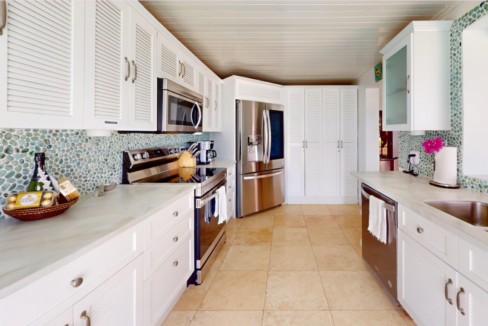 villa-vista-oceanview-4br-red-pond-sint-maarten-ushombi-7