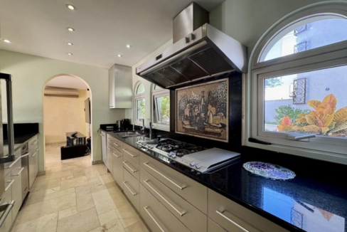 6-amazon-road-6br-vila-in-point-pirouette-sint-maarten-ushombi-5