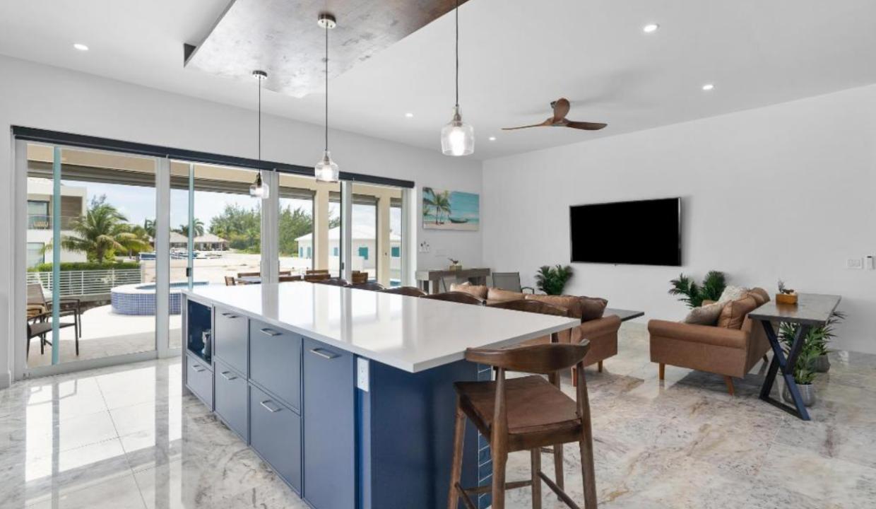 kira-isle-4br-brand-new-canal-front-home-turks-and-home-ushombi-3