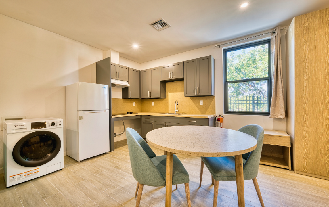 morganville-west-29-1br-in-west-bay-cayman-islands-ushombi-1