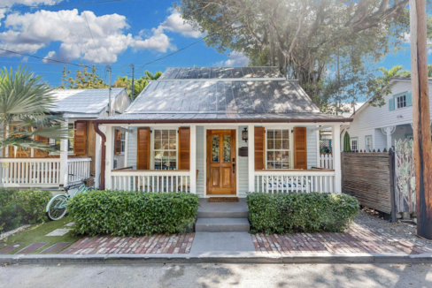 old-town-key-west-2br-renovated-home-key-west-florida-ushombi-1