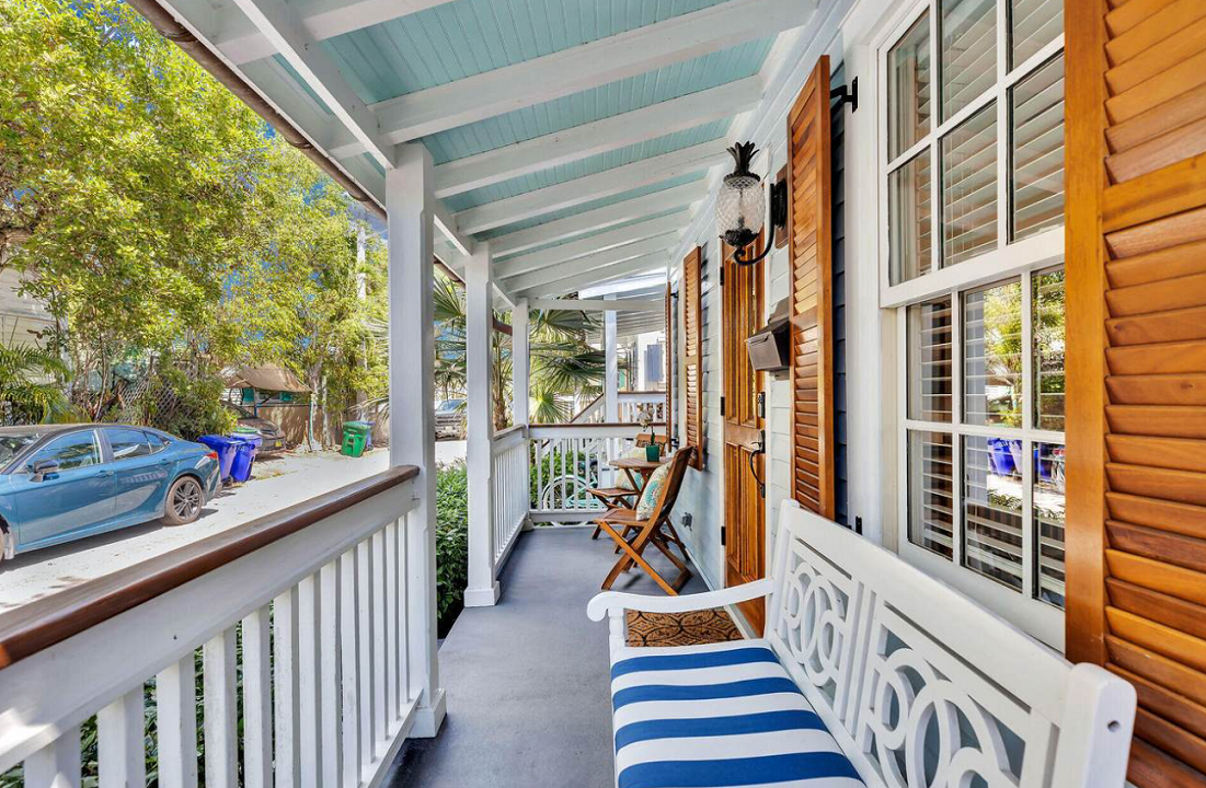 old-town-key-west-2br-renovated-home-key-west-florida-ushombi-2