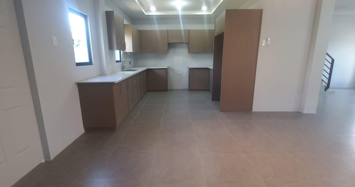 penal-trinidad-new-3br-modern-townhouse-penal-trinidad-ushombi-6