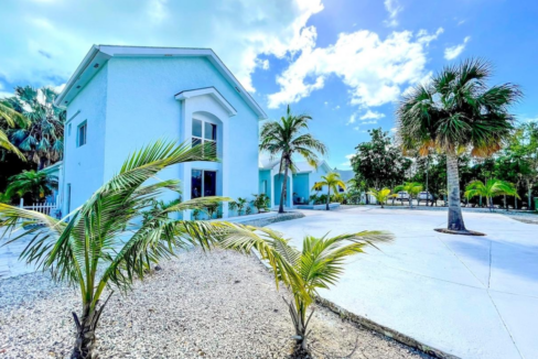 villa-tropica-5br-private-caribbean-retreat-turks-and-caicos-ushombi-2