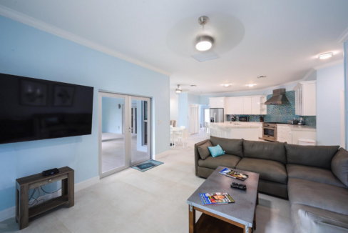 villa-tropica-5br-private-caribbean-retreat-turks-and-caicos-ushombi-6