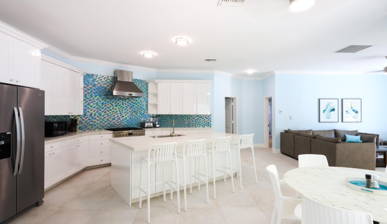 villa-tropica-5br-private-caribbean-retreat-turks-and-caicos-ushombi-7