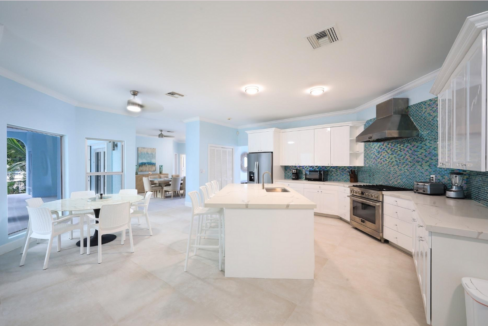 villa-tropica-5br-private-caribbean-retreat-turks-and-caicos-ushombi-8