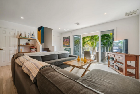 7b-palms-of-love-beach-bahamas-ushombi-5