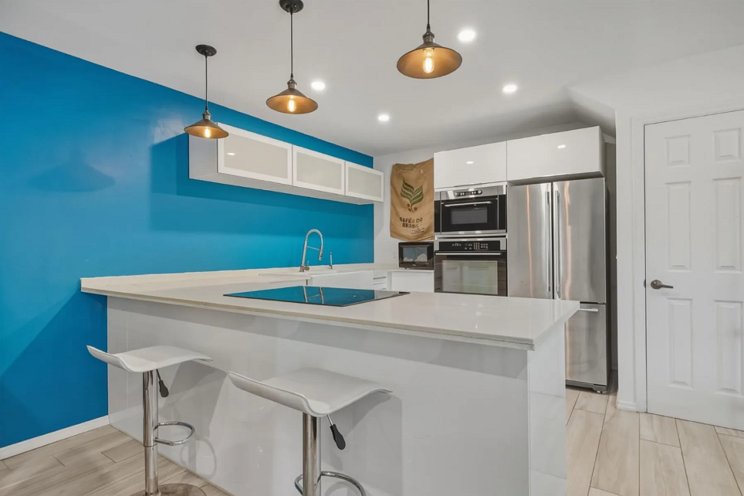 7b-palms-of-love-beach-bahamas-ushombi-7